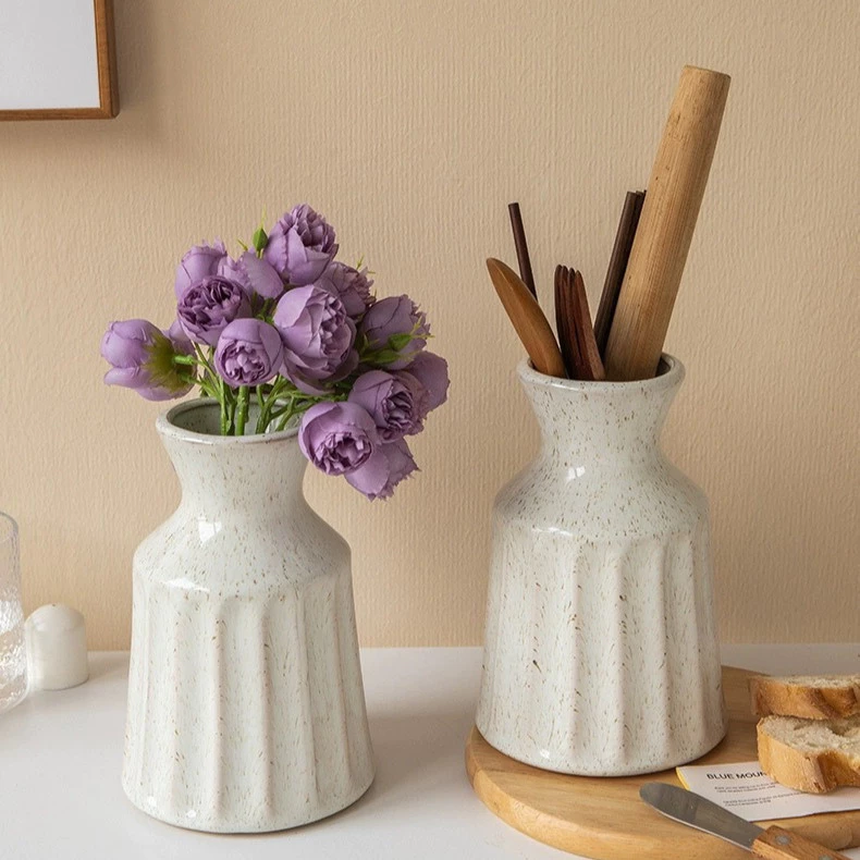 HWHOME White Ceramic Vase Modern Home Decor,Matte Pampas Flower Vases,Farmhouse Decor Living Room Decor